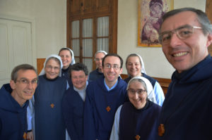 consacré croix glorieuse